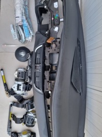 фото thumb №6, Alfa stelvio консоль подушка безопасности водителя пассажира ремни шторки безопасности orginał кожа