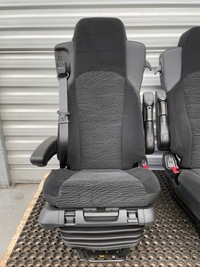 фото thumb №1, Mercedes actros mp4 mp5 сидіння пасажира новий