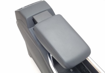 фото thumb №9, Туннель подлокотник кожа audi e-tron 4ke863241