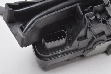 фото thumb №8, Ford fiesta mk8 замок дверь левый зад 6 pin
