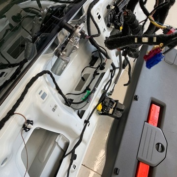 фото thumb №15, Крышка зад задняя лак lc9a стекло замок обивка vw touareg 3 iii 760 20r