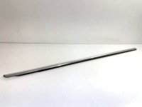 Купить Молдинг уплотнитель перед правый хром audi a4 b9, фото thumb