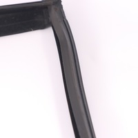 фото thumb №10, Mercedes w251 прокладка резиновый элемент стекло дверь левый задняя a2517350825