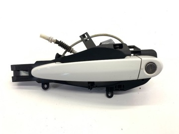 фото thumb №1, Ручка наружная левый перед bmw e70 suv 06-13 белый