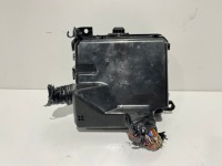 Купить Mitsubishi outlander 2 peugeot 4007 коробка предохранителей pr061-02000, фото thumb