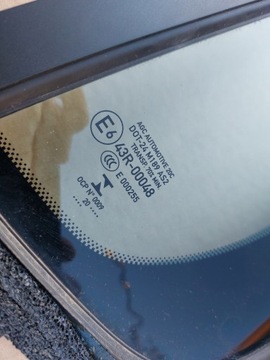 фото thumb №3, Скло зад задня двері peugeot 208 ii 19- ліва