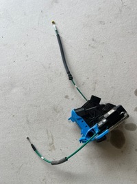 фото thumb №1, Hyundai i30 ii замок дверь правый задняя 4pin