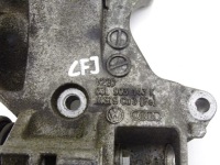 Кронштейн тримач  генератора a3 8p рестайлінг  1.6 tdi cay Недорого, фото thumb