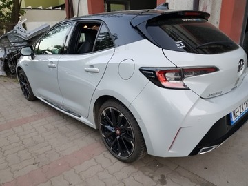 Zasłonki osłony rolety przyciemniające na szyby Toyota Corolla 12 XII htb