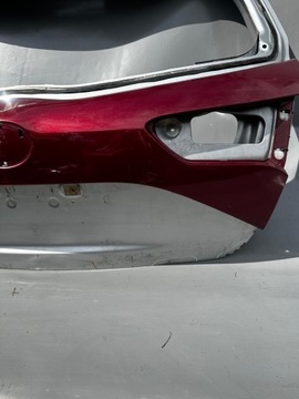 фото thumb №11, Toyota yaris iii 3 рестайлінг 17- кришка задня накладка