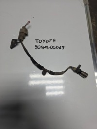 фото thumb №1, Toyota датчик вала колінчастого