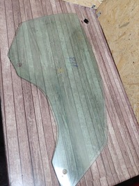 фото thumb №1, Скло правий перед bmw e65