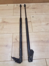 фото thumb №1, Амортизатори кришки багажника kpl corolla verso ii