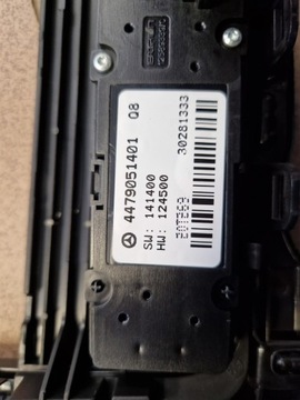 фото thumb №6, Рамка радио mercedes w447 vito 4479051401