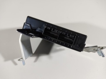 фото thumb №8, Kia stonic 17- модуль bcm 954a0-h8680
