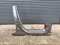 фото thumb №1, Mercedes a klasa w177 hb 2019 поріг блок двигуна правий