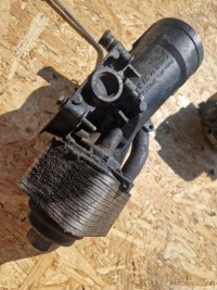 фото thumb №4, Корпус фильтра масла 2.0tdi passat b7 045115389j