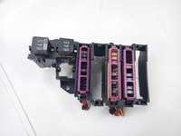 фото thumb №1, Коробка запобіжників audi a4 b8