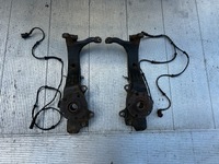 фото thumb №1, Ступиця поворотний кулак перед audi a8 d2 3.3 tdi комплект