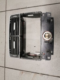 фото thumb №1, Решётка воздуховод зад audi a8 d3 4e0819203b