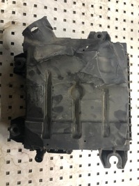 фото thumb №3, Корпус фильтра воздуха renault trafic 8200760899