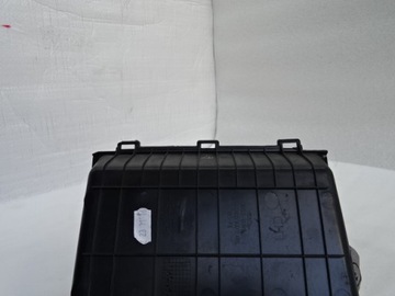 фото thumb №5, Hyundai tucson ii бардачок полка aux usb 12v 84630-d70604x