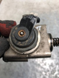 фото thumb №7, Насос топлива blx 2.0 fsi vw golf v 06f127025d