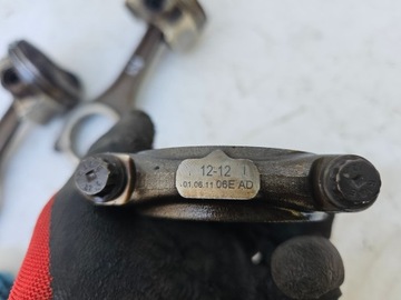 фото thumb №8, Поршень правый шатун 3.0t 3.0tfsi 3.0 tfsi cgx ctu audi a6 c7 a7 4g s4 b8