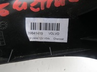 фото thumb №7, Консоль средняя панель задний разъём прикуривателя volvo s90 2.0 v90 31389249