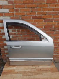 фото thumb №1, Jeep grand cherokee wk 5-10 дверь правый перед