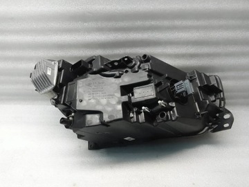 REFLEKTOR LEWY Volvo XC40 32342456