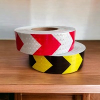 фото thumb №9, Стрічка відбиваюча strzałka żółto попереджувальна відбивач чорний жовтий 5m контур