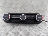 фото thumb №1, Alfa romeo stelvio панель кондиціонера