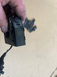 Audi a3 8v замки капот правый левый оригинал 8v0823509 Недорого, фото thumb