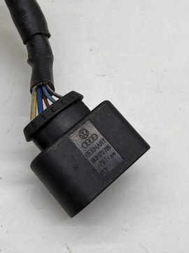 фото thumb №10, Audi volkswagen seat skoda штекер разъём соединитель + шланг 8k0973705