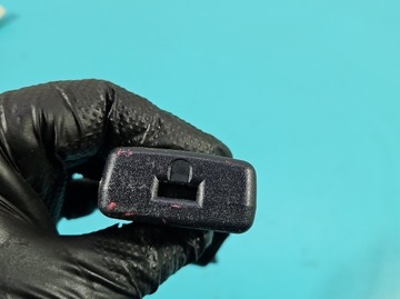 фото thumb №12, Кліпса застібка pas безпеки зад середній toyota rav4 iv 13-