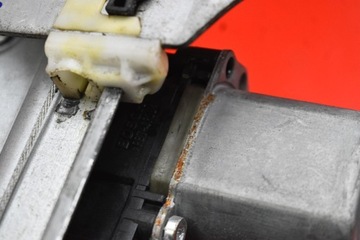 фото thumb №11, Подъемник стекла левый зад 9673154280 peugeot 208 1 i 5d 12-16
