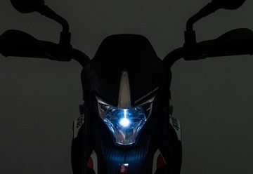 Мотоцикл APRILIA DORSODURO на аккумуляторе