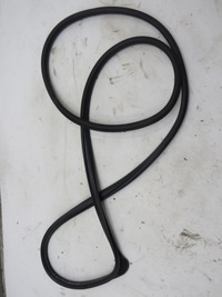 фото thumb №1, Прокладка двері правий перед vitara iii