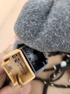 фото thumb №9, Vw touran 16- джгут багажника кришки зад