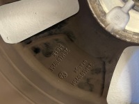 фото thumb №11, Vw t-cross 17'' диск 17 дюймів алюмінієва 6.5jx17h2 et39 2gm601025n