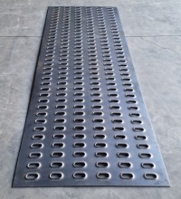 Лист lohr алюминиевая 75x300cm сертификат vdi 2700 najazd платформа эвакуатор в Украине, фото thumb