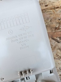 фото thumb №9, Лампа потолочный vw volkswagen 5g0868837