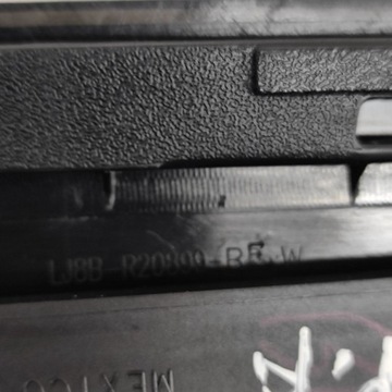 фото thumb №10, Ford mustang mach-e 2022 ліва сторона планка / прокладка скла двері