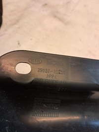 фото thumb №5, Кронштейн захист радіатора kia carens iii 29137-1d200 29138-1d200