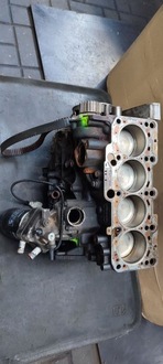 фото thumb №8, Блок dół двигателя audi a4 b7 1,8t bfb