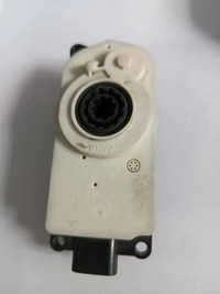 фото thumb №1, Bmw 3 g20 g21 моторчик шторка