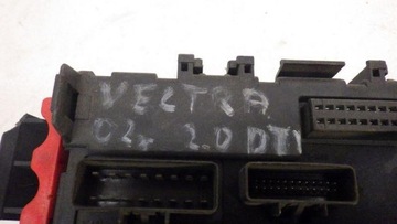 фото thumb №7, Коробка предохранителей opel vectra c 2.0 dti 13125488