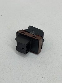 фото thumb №7, Audi a6 c7 a8 d4 q3 8u a7 кнопка відкривання задній кришки багажника