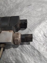 фото thumb №6, Mercedes w220 rozdzielacz/blok клапанный подвеска 83609015n